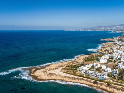 Cyprus: A Strategic Hub for Global Investors